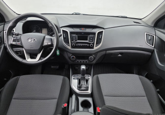 Подержанный автомобиль Hyundai Creta 2020 года (11 фото)