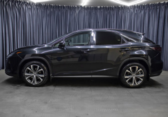 Подержанный автомобиль Lexus RX 2020 года (8 фото)