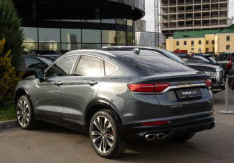 Подержанный автомобиль Geely Tugella 2023 года (5 фото)