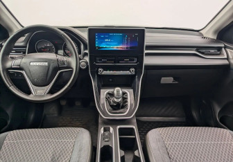 Подержанный автомобиль Haval M6 2023 года (9 фото)