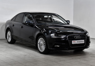 Подержанный автомобиль Audi A4 Sedan 2012 года (3 фото)