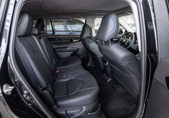 Новый Toyota Highlander 2025 (10 фото)