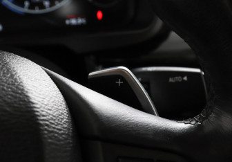 Подержанный автомобиль BMW X6 2015 года (17 фото)