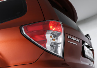 Подержанный автомобиль Subaru Forester Suv 2011 года (21 фото)