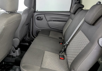 Подержанный автомобиль LADA (ВАЗ) Largus Wagon 2025 года (12 фото)