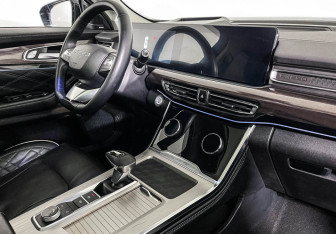 Подержанный автомобиль Exeed VX 2022 года (9 фото)