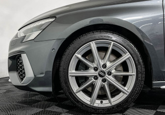 Подержанный автомобиль Audi S3 Hatchback 2020 года (26 фото)
