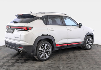Подержанный автомобиль Changan CS35PLUS 2024 года (5 фото)