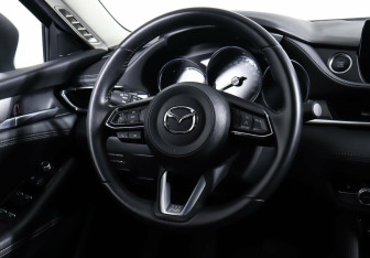 Подержанный автомобиль Mazda 6 Sedan 2020 года (12 фото)