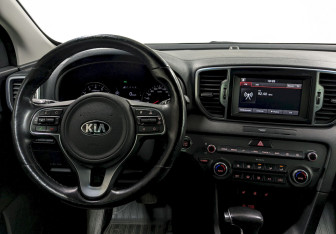 Подержанный автомобиль Kia Sportage 2017 года (22 фото)