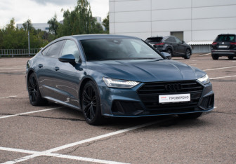 Подержанный автомобиль Audi A7 2018 года (3 фото)