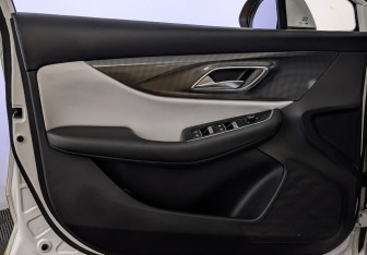 Подержанный автомобиль BAIC U5 Plus 2024 года (18 фото)