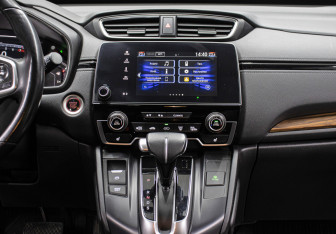 Подержанный автомобиль Honda CR-V 2021 года (15 фото)
