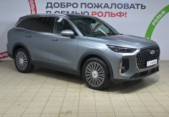 Подержанный автомобиль Chery Tiggo 9 2025 года (3 фото)
