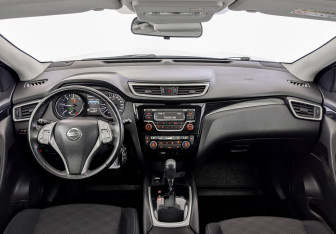 Подержанный автомобиль Nissan Qashqai 2018 года (14 фото)