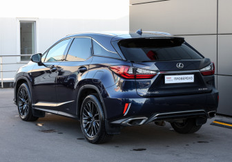 Подержанный автомобиль Lexus RX 2017 года (7 фото)