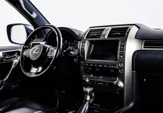 Подержанный автомобиль Lexus GX 2020 года (9 фото)