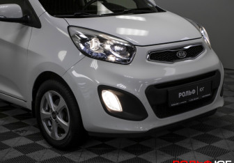 Подержанный автомобиль Kia Picanto 2012 года (19 фото)
