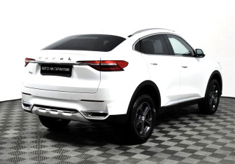 Подержанный автомобиль Haval F7x 2022 года (4 фото)