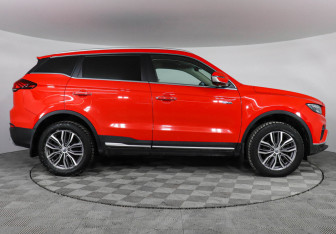 Подержанный автомобиль Geely Atlas Pro 2021 года (4 фото)