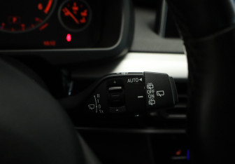 Подержанный автомобиль BMW X5 2017 года (13 фото)