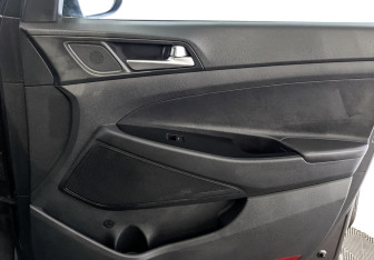 Подержанный автомобиль Hyundai Tucson 2019 года (25 фото)