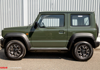Новый Suzuki Jimny 2025 (3 фото)