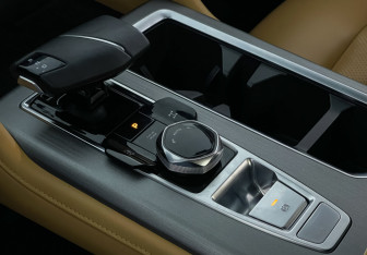 Подержанный автомобиль Changan Hunter Plus 2023 года (15 фото)