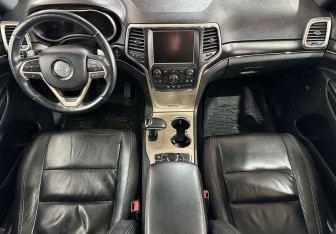 Подержанный автомобиль Jeep Grand Cherokee 2013 года (9 фото)