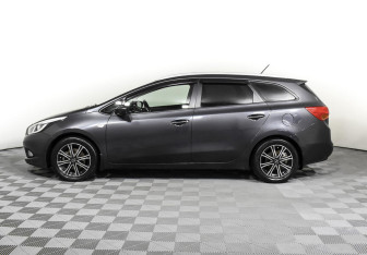 Подержанный автомобиль Kia Ceed Wagon 2013 года (3 фото)