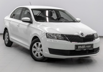 Подержанный автомобиль Skoda Rapid Liftback 2019 года (3 фото)