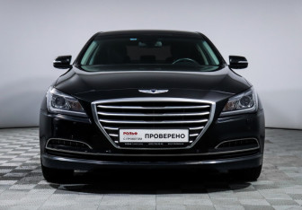 Подержанный автомобиль Hyundai Genesis 2016 года (2 фото)