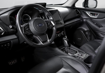 Подержанный автомобиль Subaru Forester Suv 2020 года (14 фото)