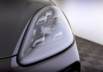 Подержанный автомобиль Porsche Cayenne 2019 года (17 фото)