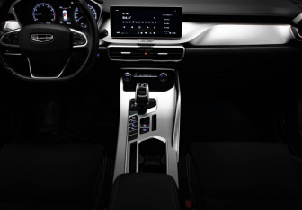 Подержанный автомобиль Geely Coolray 2020 года (18 фото)