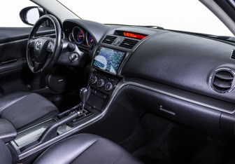 Подержанный автомобиль Mazda 6 Sedan 2010 года (9 фото)