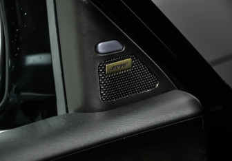 Подержанный автомобиль Infiniti QX80 2019 года (28 фото)