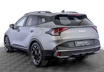 Подержанный автомобиль Kia Sportage 2023 года (7 фото)