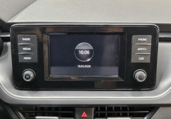 Подержанный автомобиль Skoda Rapid Liftback 2020 года (17 фото)