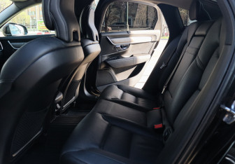 Подержанный автомобиль Volvo S90 2021 года (8 фото)