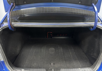 Подержанный автомобиль Chevrolet Cruze Sedan 2011 года (13 фото)