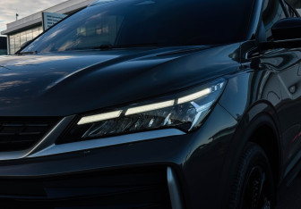 Подержанный автомобиль Geely Coolray 2025 года (21 фото)