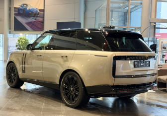 Новый Land Rover Range Rover 2025 (6 фото)