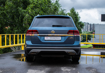 Подержанный автомобиль Volkswagen Teramont 2018 года (5 фото)