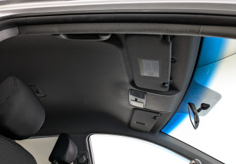 Подержанный автомобиль Kia Rio Hatchback 2016 года (23 фото)