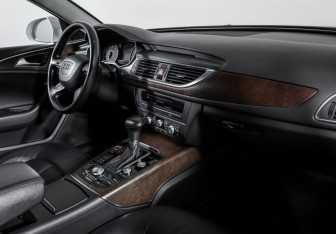 Подержанный автомобиль Audi A6 Sedan 2012 года (9 фото)