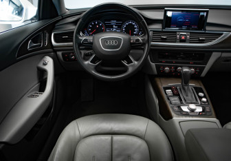 Подержанный автомобиль Audi A6 Wagon 2016 года (9 фото)