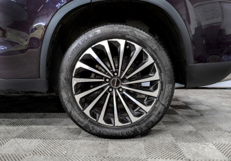 Подержанный автомобиль Exeed TXL 2022 года (17 фото)