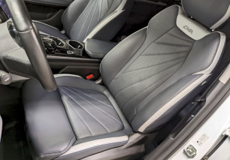 Подержанный автомобиль Geely Atlas 2024 года (14 фото)