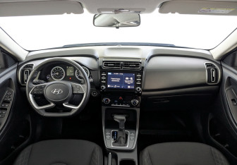 Подержанный автомобиль Hyundai Creta 2022 года (14 фото)